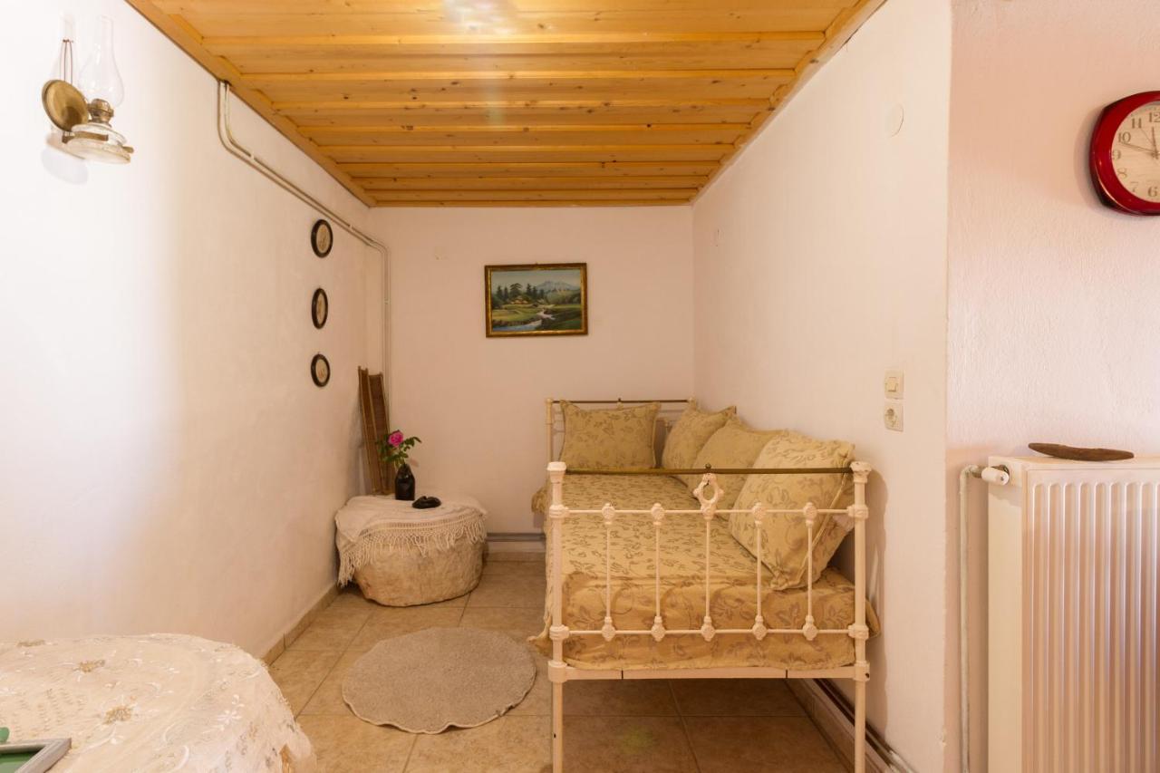 The Old House - Wood & Stone Βίλα Ευρετή Εξωτερικό φωτογραφία